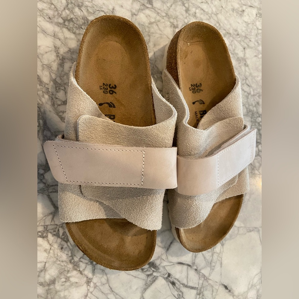 Birkenstock Cream Sandals